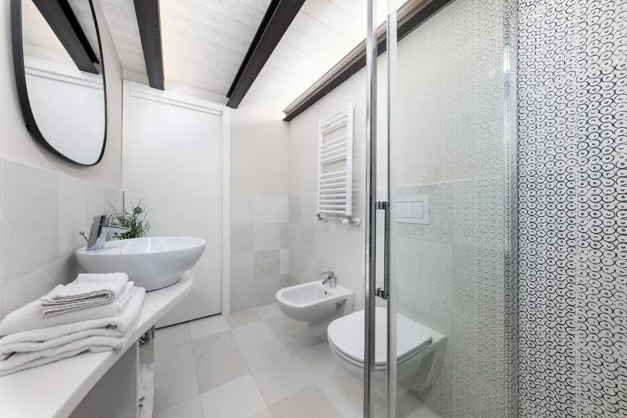 Casa Da Suite Yalta Milan Italy