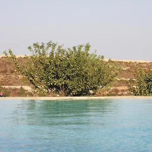 Agriturismo Leone Alloggio per agriturismo Testa dellʼAcqua