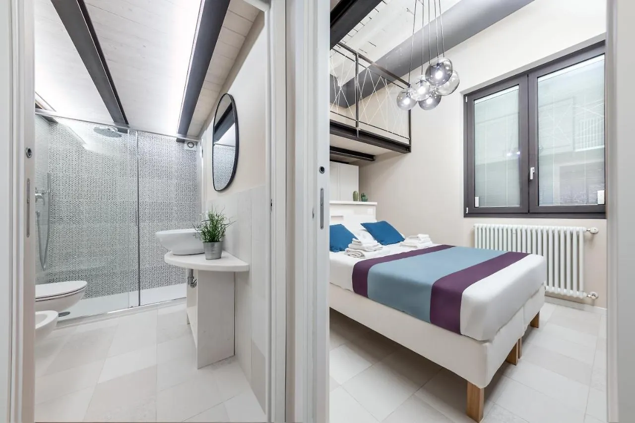 Casa Da Suite Yalta Milan Apartment
