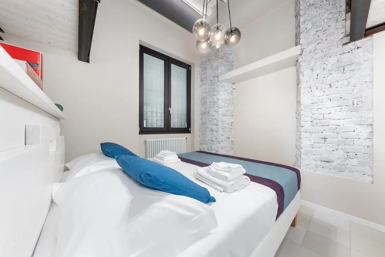 Apartment Casa Da Suite Yalta Milan